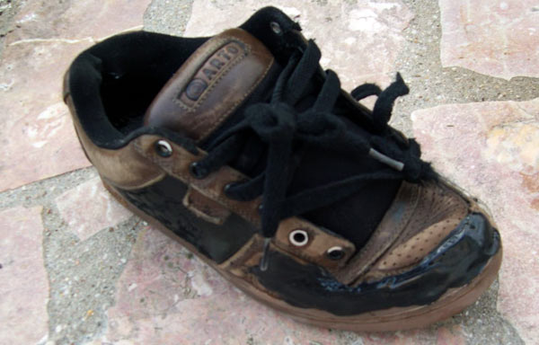 allstargum-repaired-shoes